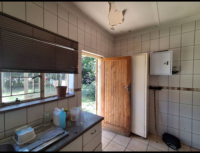 3 BEDROOM FREESTANDING FOR SALE IN STILFONTEIN EXT 3